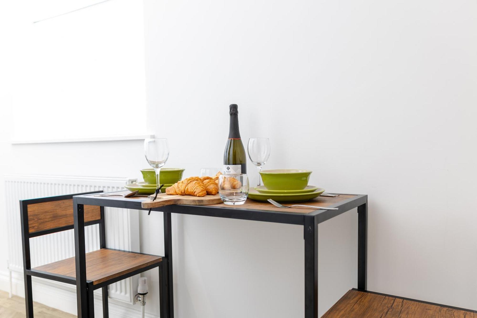 Boutique City Centre Apartments Cardiff Luaran gambar